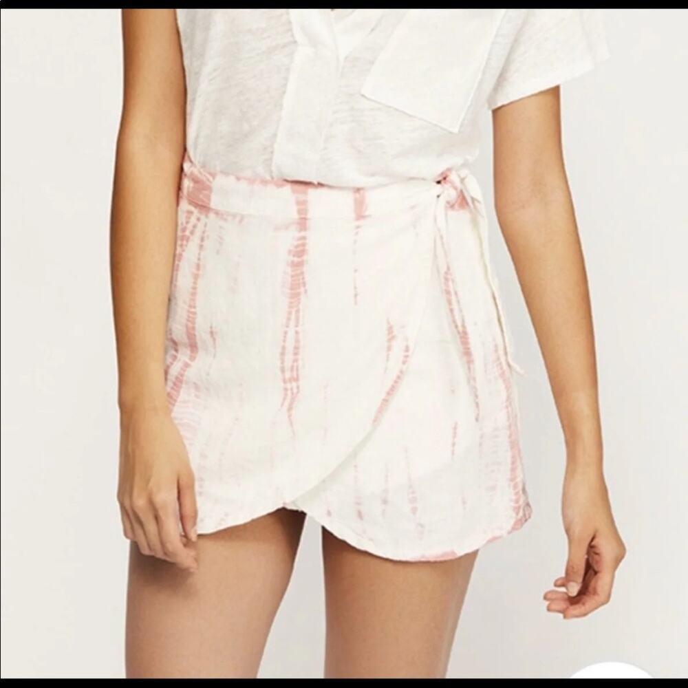 Free people pink tie dye wrap linen mini skirt size 6 resort beach
